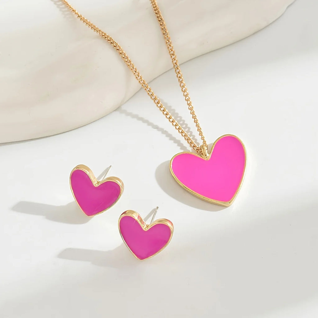 [Stylish Gift Set] 3pcs Stylish Minimalist Sweet Heart Earrings and Necklace Gift Set