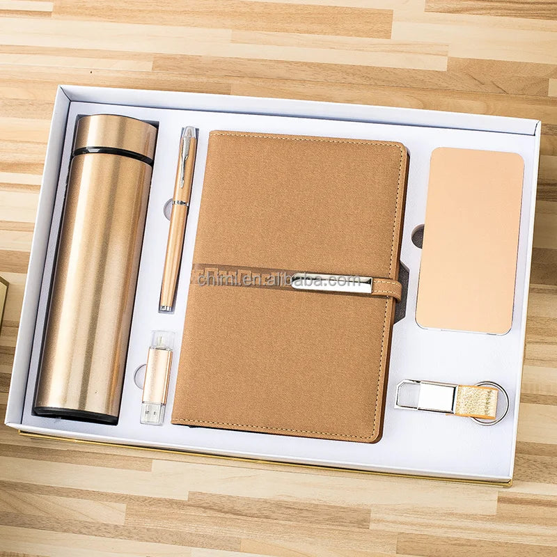 Hot Sale Low MOQ Vacuum Flask+metal Pen+A5 Size Notebook+16 GB USB+power Bank+exquisite Key Chain Gift Set of Business