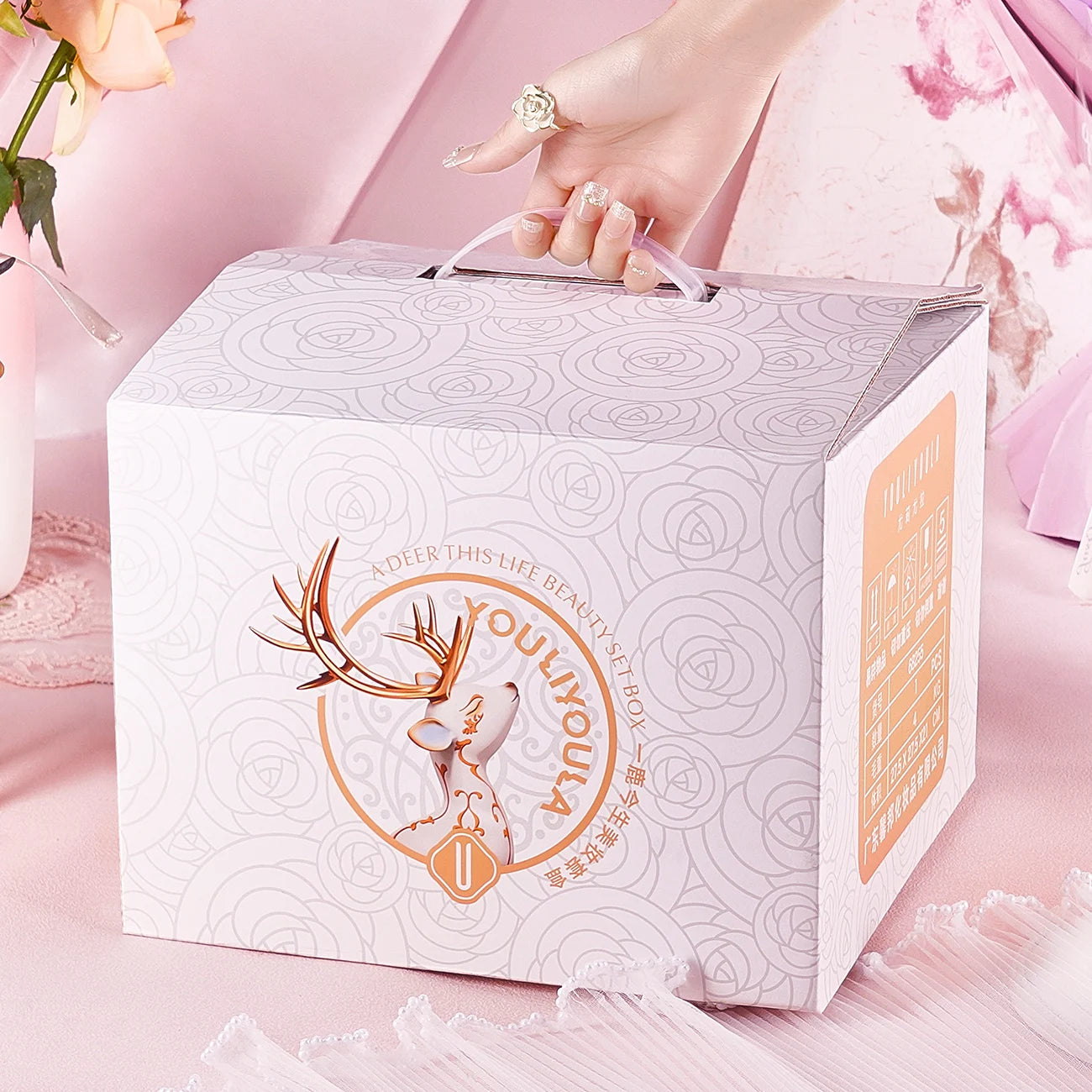 All in One 17pcs Vegan Organic Lip Gloss Eyeshadow Blusher Face Powder Complete Makeup Gift Set Customized Professional Box