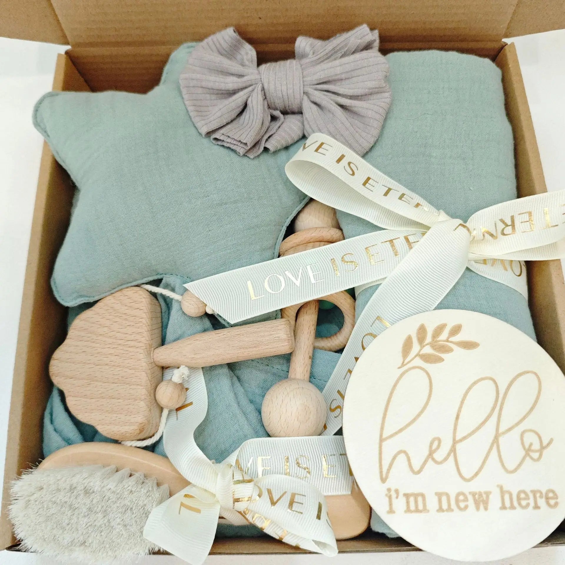 Wood Toy Teething Baby Shower Newborn Gift Set,Gender Neutral Gift Set Breathable Cotton Newborn Shower Gift