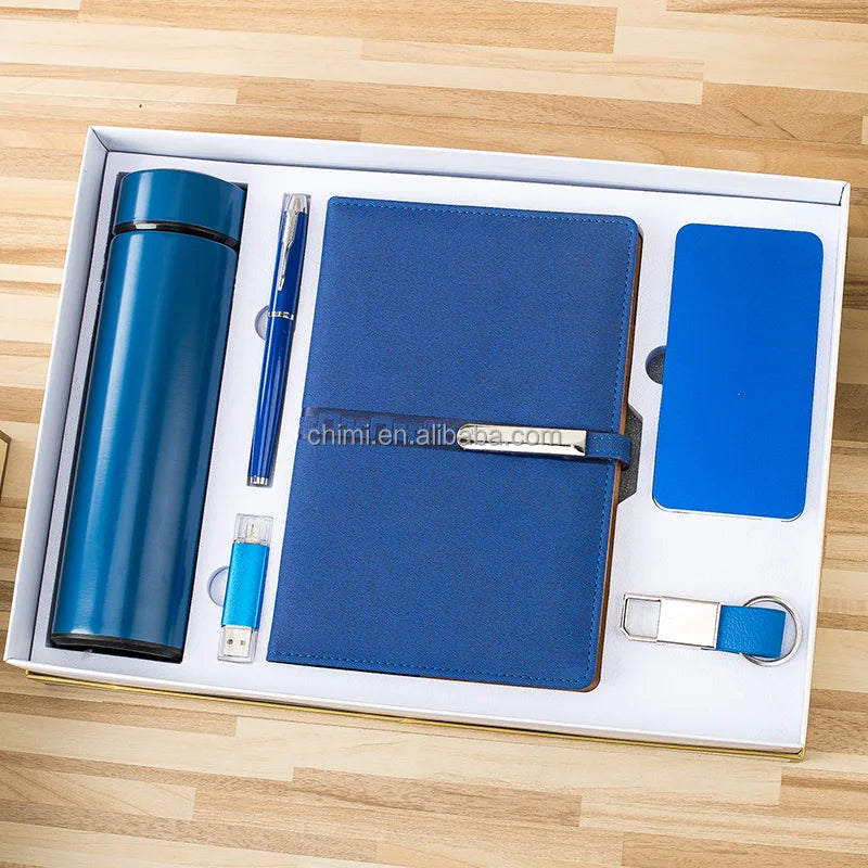 Hot Sale Low MOQ Vacuum Flask+metal Pen+A5 Size Notebook+16 GB USB+power Bank+exquisite Key Chain Gift Set of Business