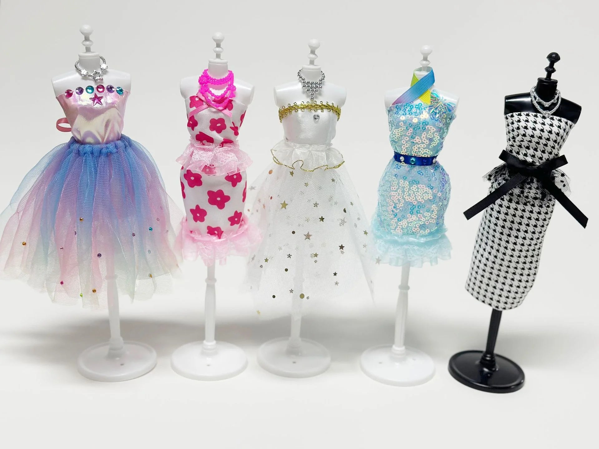 Fashion Design Set Sewing Kit for Kids DIY Princess Dress Clothing Set Handmade Design Kit DIY Toy Collector Gift for Girls