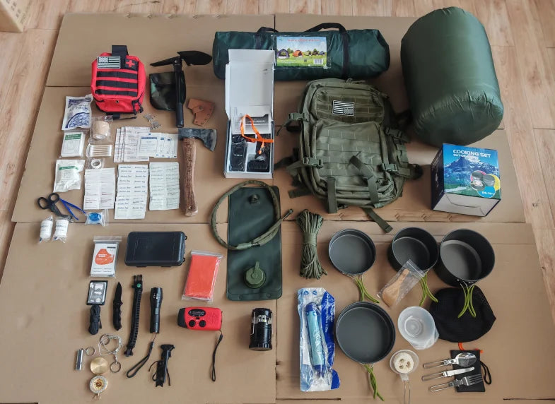 2-3 Person Professional Outdoor Survival Gear Kit Gift Set